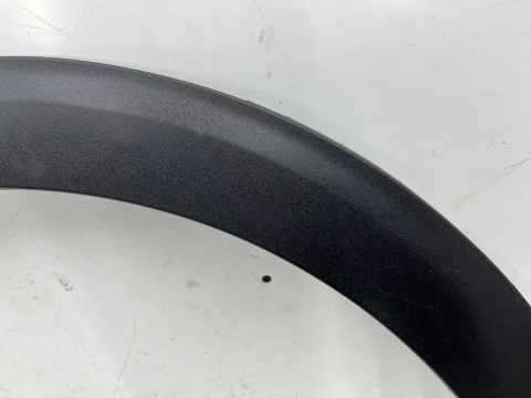 Listwa Peugeot 3008 II 16r.- prawa tylna nakładka rant błotnika CIENKA wąska prawy tył 9825289077