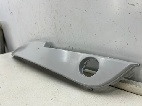 Listwa Seat Leon Cupra 2 II 09-12r. Lift przednia nakładka zderzaka przód maskownica nowa oryginalna 1P0807350