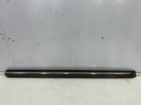 Listwa VW Beetle 5c 11-19r. prawa przednia dolna nakładka drzwi CHROM próg prawy przód 5c5853970