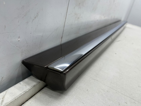 Listwa VW Beetle 5c 11-19r. prawa przednia dolna nakładka drzwi CHROM próg prawy przód 5c5853970