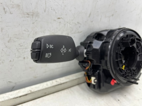 Manetka BMW 5 F11 kombi 10-17r. pająk przełącznik zespolony kierunkowskazów wycieraczek taśma poduszki czujnik kąta skrętu