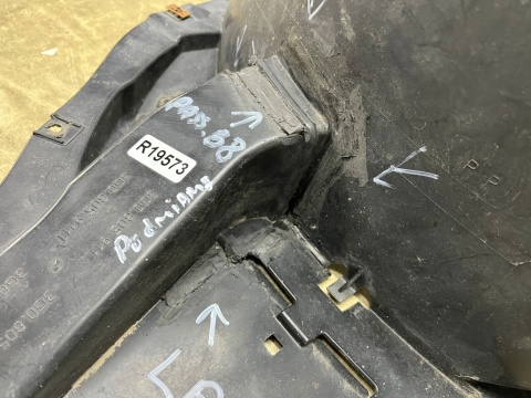 Nadkole VW Passat B8 14-23r. lewe przednie kompletne trójkąt pod zderzak lewy przód 3g0805969d 3g0805911