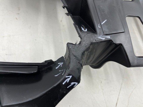 Pas przedni Citroen DS3 10-16r.- wzmocnienie atrapy zderzaka ślizg stelaż 9683449477