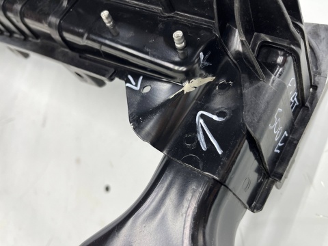 Pas przedni Fiat 500E 2 II 20r.- wzmocnienie ramka chłodnic oryginalny