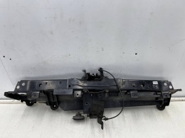 Pas przedni Nissan X-Trail III T32 Rogue 13-21r. wzmocnienie górne zamek maski linka mocowanie atrapy belka