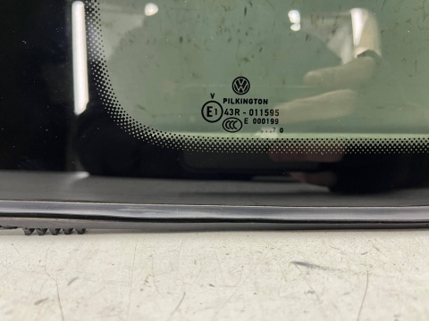 Szyba boczna VW Touran 2 II 5ta 15-26r. lewa tylna karoseryjna ciemna lewy tył oryginalna