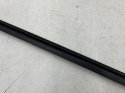 Uszczelka Porsche 911 Carrera 996 Boxster 986 97-06r. lewa przednia listwa zgarniająca wewnętrzna szyby drzwi lewy przód