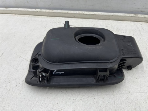 Klapka wlewu paliwa VW T-Roc TRoc 17-25r. osłona oryginalna 2ga809857