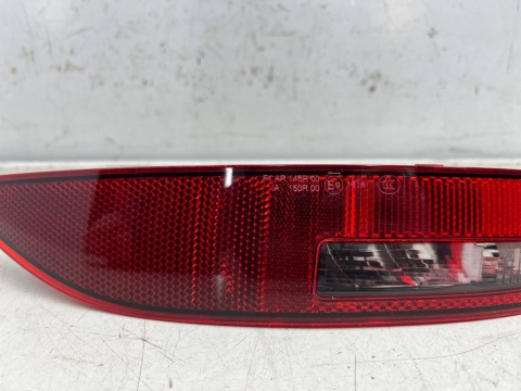 Lampa Audi Q6 e-tron 23r.- lewa tylna lampa przeciwmgielna w zderzak tylny oryginalna lewy tył 85h945701