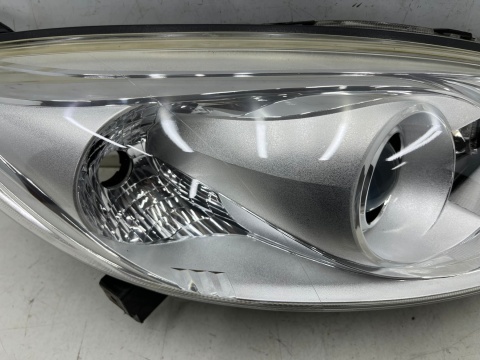 Lampa reflektor Mazda 5 III CW Premacy 10-16r. PRAWA przednia zwykła na żarówkę H7 soczewka Europa prawy przód c513-51030