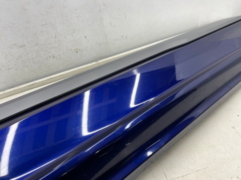 Listwa Audi Q7 SQ7 II 4m 19r.- prawa przednia dolna nakładka drzwi prawy przód S-line QUATTRO 4m0853960