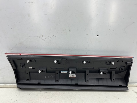 Listwa VW Tiguan 5NN Allspace R-Line 17r.- NOWA lewa tylna dolna nakładka drzwi bocznych lakierowana CHROM lewy tył