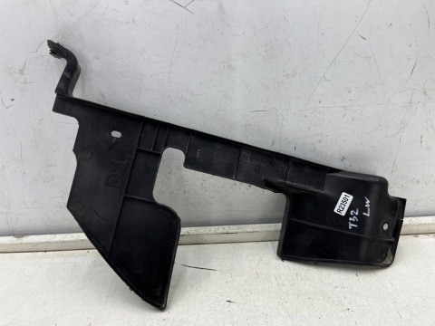 Osłona chłodnicy Nissan X-Trail III T32 Rogue 13-21r. 1.6 dCi lewa kierownica powietrza pasa przedniego oryginalna