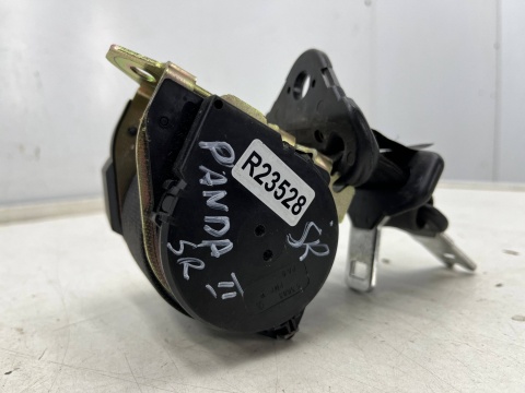 Pas bezpieczeństwa Fiat Panda 2 II 03-12r. środkowy tylny czarny środek tył