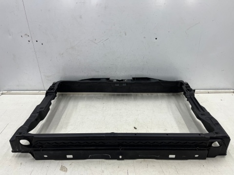 Pas przedni VW Golf 7 VII 12-20r. wzmocnienie czołowe ramka chłodnic oryginalny 5g0805588r