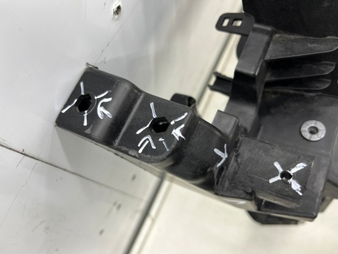 Pas przedni VW Tiguan 3 III 2024r.- wzmocnienie czołowe ramka chłodnic oryginalny 57h805594k