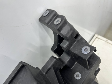 Pas przedni VW Tiguan 3 III 2024r.- wzmocnienie czołowe ramka chłodnic oryginalny 57h805594k