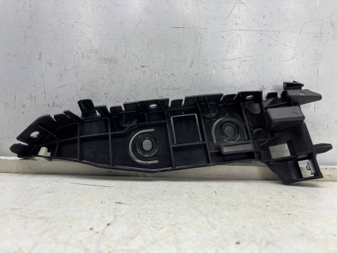 Ślizg Porsche Macan II 95c 24r.- NOWE prawe przednie mocowanie zderzaka wspornik oryginalne prawy przód 95c807184 95c807050b