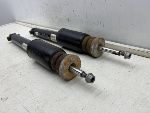 Amortyzator BMW F31 Kombi F36 Gran Coupe 11-18r. prawa lewa tylna KOMPLET prawy lewy tył 6873825