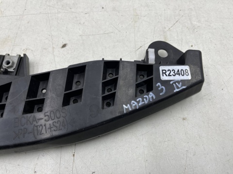 Belka zderzaka Mazda 3 IV BP 19r.- ślizg przednie dolne wzmocnienie pasa przedniego dolna belka przód bcka-500s1