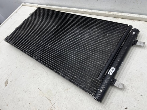 Chłodnica klimatyzacji Audi A6 C7 Macan I 95b 11r.- 3.0 2.0 TDi skraplacz klimy 4g0260401aa