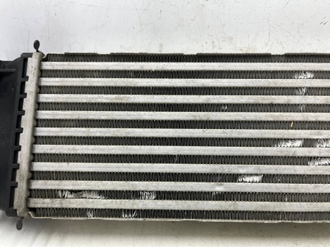 Chłodnica powietrza Audi A4 B9 A5 A6 C8 A7 4k 15r.- 2.0 TFSi intercooler oryginał 8w0145805ad