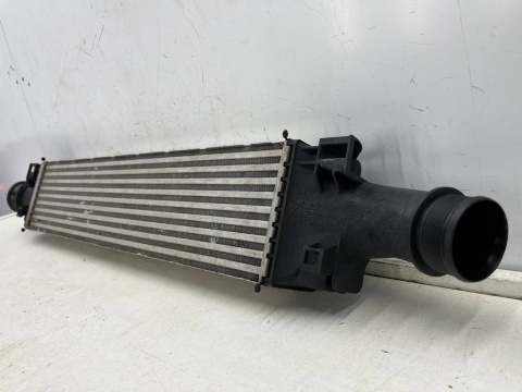 Chłodnica powietrza Audi A4 B9 A5 A6 C8 A7 4k 15r.- 2.0 TFSi intercooler oryginał 8w0145805ad