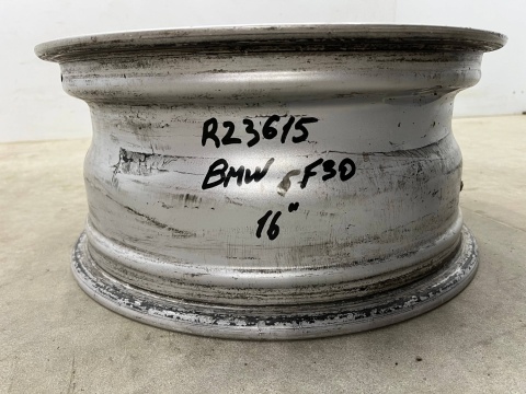 Felga BMW 3 F30 F31 F36 Gran Coupe 7jx16 H2 ET31 5x120 oryginalna 16 cali 6796236