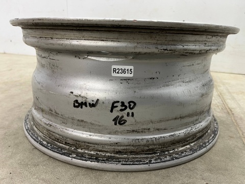 Felga BMW 3 F30 F31 F36 Gran Coupe 7jx16 H2 ET31 5x120 oryginalna 16 cali 6796236