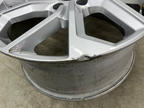 Felga MG ZS VS MG Marvel R 8,5jx19 H2 ET50 5x120 oryginalna 19 cali z czujnikiem wi238519