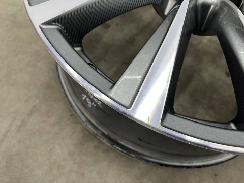 Felga Renault Kadjar Koleos Qashqai X-Trail Juke 7jx19 H2 ET40 5x114,3 oryginalna 19 cali 8201539754 ke409-4e400