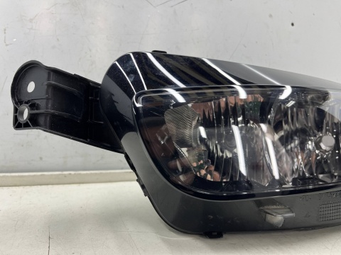 Lampa reflektor Citroen C4 Pisasso II LIFT SpaceTourer + Grand 16-19r. LEWA przednia zwykła na żarówkę H7 Europa 9677217380