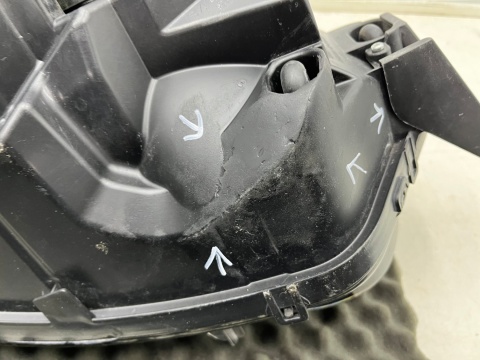 Lampa reflektor Citroen C4 Pisasso II LIFT SpaceTourer + Grand 16-19r. LEWA przednia zwykła na żarówkę H7 Europa 9677217380