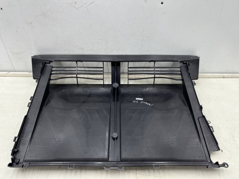 Osłona chłodnicy Porsche Macan II 95c Audi Q6 e-tron 24r.- kierownica powietrza pasa przedniego wlot 85e121286