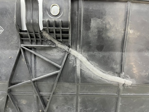 Osłona pod silnik Fiat 500E 2 II 20r.- przednia płyta dolna podwozia pod zderzak 52194992