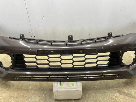 Zderzak przedni Mitsubishi L200 KJ 5 V 15-19r. Przedlift przód 6400F763