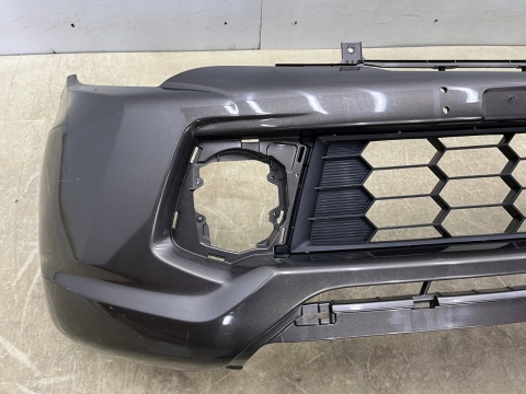 Zderzak przedni Mitsubishi L200 KJ 5 V 15-19r. Przedlift przód 6400F763