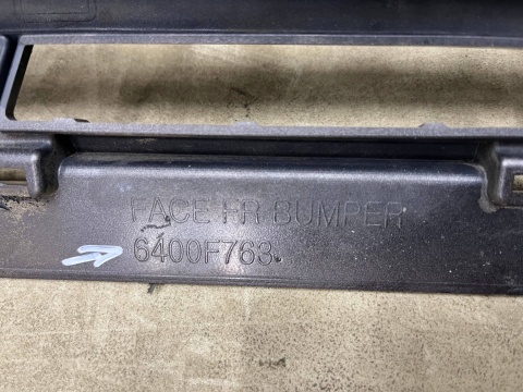 Zderzak przedni Mitsubishi L200 KJ 5 V 15-19r. Przedlift przód 6400F763