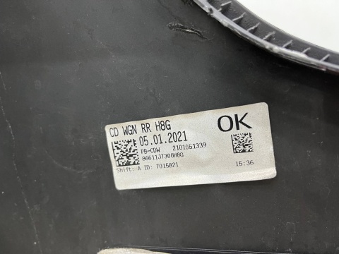 Zderzak tylny Kia Ceed CD SW 3 III 18-25r. Kombi tył 4XPDC J7866-11300