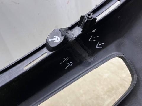 Zderzak tylny Kia Stonic 17-25r. Przedlift tył PDC 86611-H8400