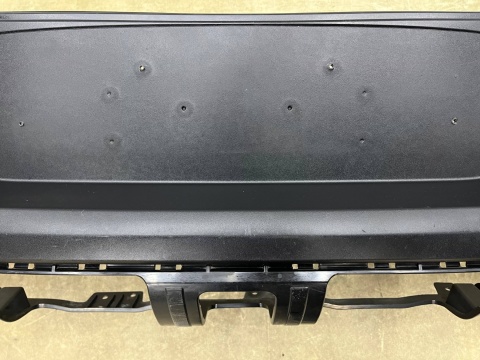 Zderzak tylny Kia Stonic 17-25r. Przedlift tył PDC 86611-H8400