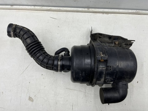 Obudowa filtra powietrza Citroen Jumper I Ducato II Boxer I 94-06r. 2.5d diesel nieuszkodzona 1300432080