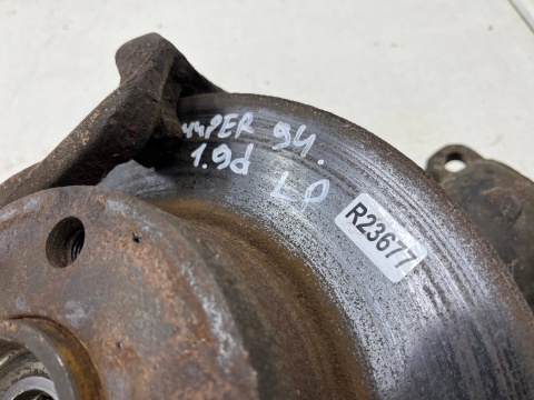 Zwrotnica Citroen Jumper I Ducato II Boxer I 94-06r. 1.9d DIESEL piasta lewa przednia lewy przód 1317803080