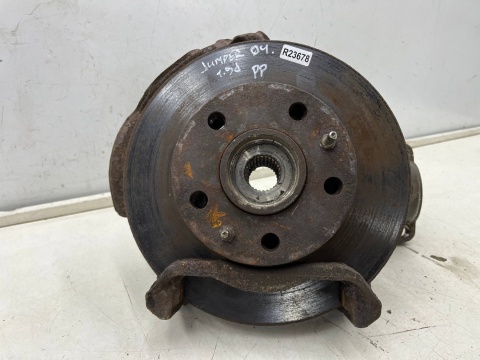 Zwrotnica Citroen Jumper I Ducato II Boxer I 94-06r. 1.9d DIESEL piasta prawa przednia prawy przód 1317400080