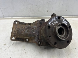 Zwrotnica Citroen Jumper I Ducato II Boxer I 94-06r. 2.5d DIESEL piasta lewa przednia lewy przód 1317803080