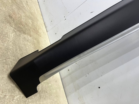 Nakładka progu Kia Sportage IV GT-Line 15-21r. NOWA prawa listwa progowa zewnętrzna próg prawy 87752f1110