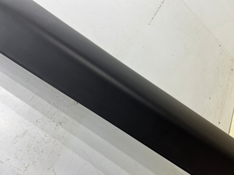 Nakładka progu Kia Sportage IV GT-Line 15-21r. NOWA prawa listwa progowa zewnętrzna próg prawy 87752f1110