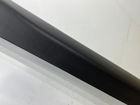 Nakładka progu Kia Sportage IV GT-Line 15-21r. NOWA prawa listwa progowa zewnętrzna próg prawy 87752f1110