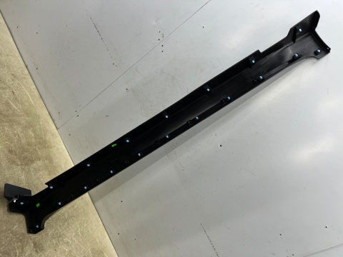 Nakładka progu Kia Sportage IV GT-Line 15-21r. NOWA prawa listwa progowa zewnętrzna próg prawy 87752f1110