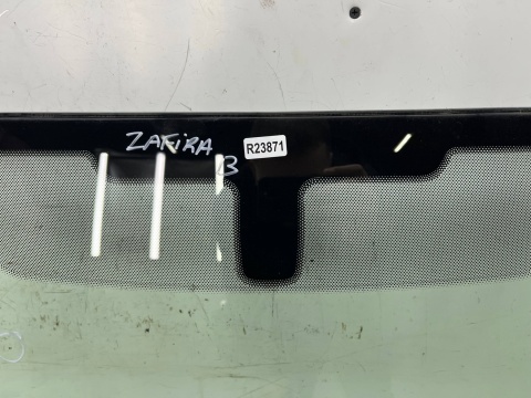 Szyba przednia Opel Zafira B 05-14r. czołowa